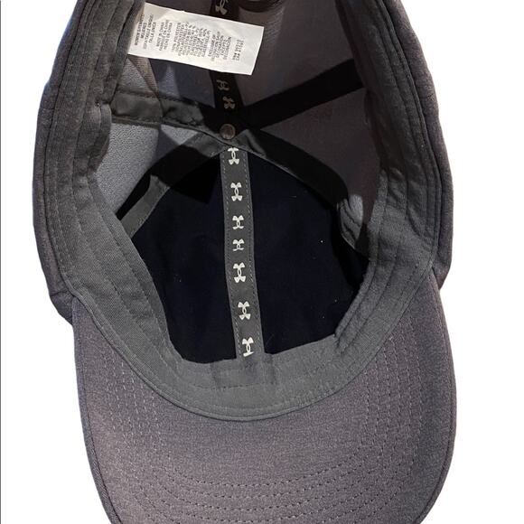 Under Armour Grey Hat/Cap with Orange Logo and Adjustable back. - Picture 2 of 7